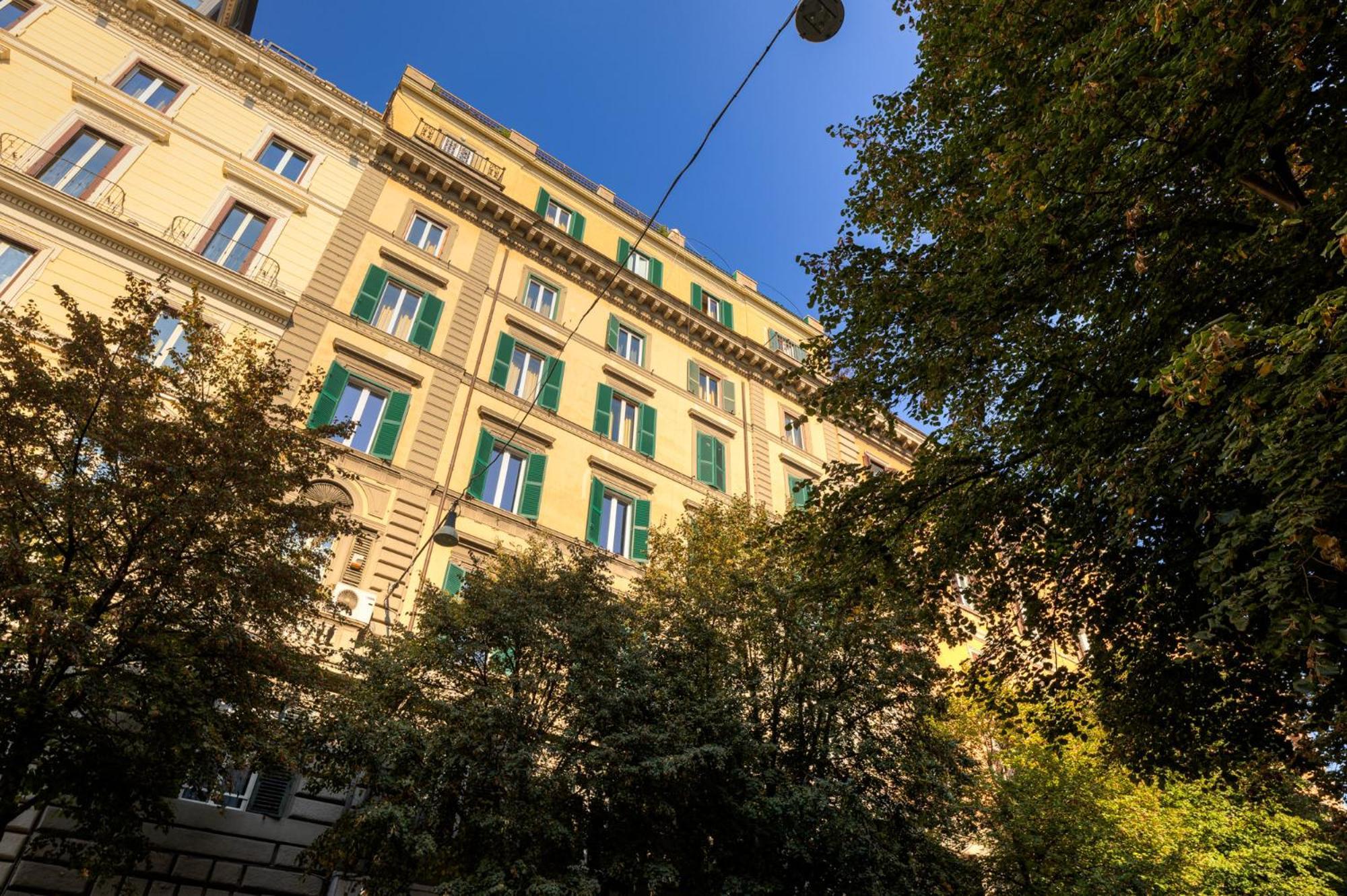 Via Veneto - Dolce Vita Alcova, Rome